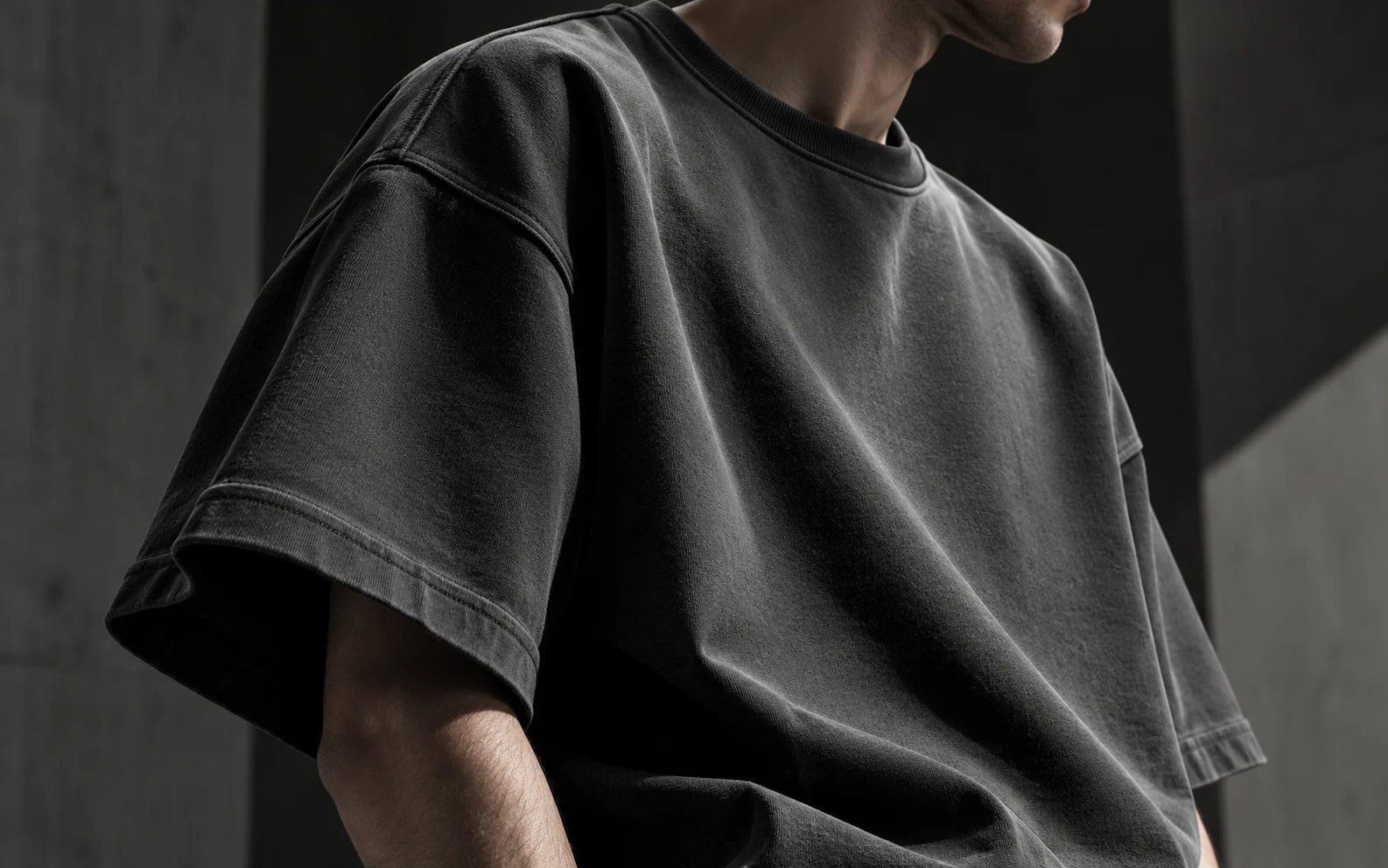 Streetwear silhouette and outfit details